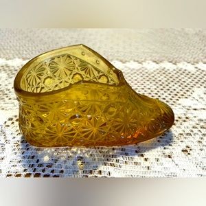 Amber glass boot